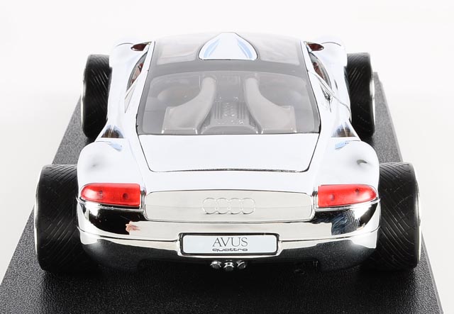 Revell 1994 Audi Avus Concept Die-Cast Model Car