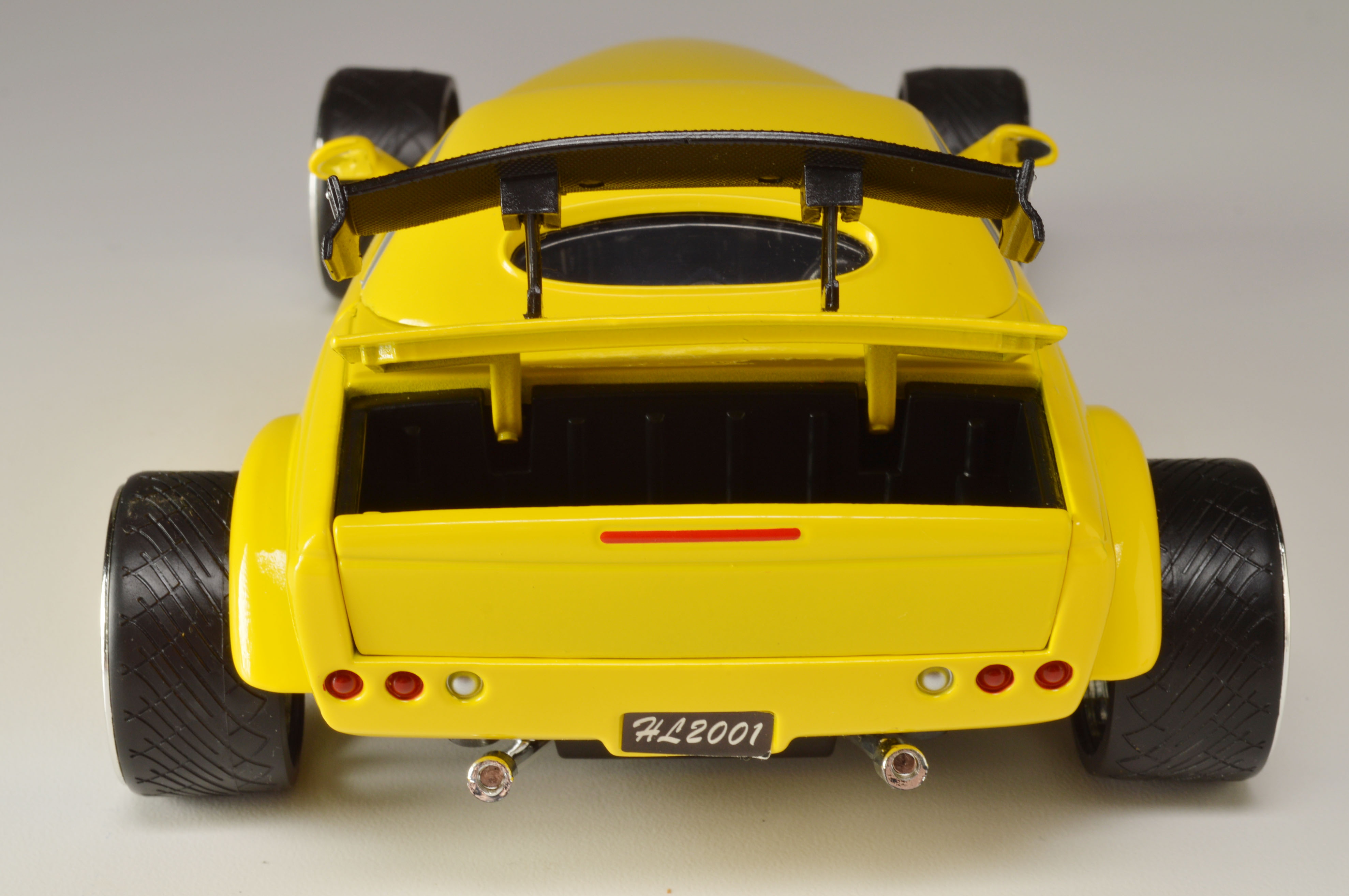 Motor Max Chrysler Howler Concept Die Cast Model Car