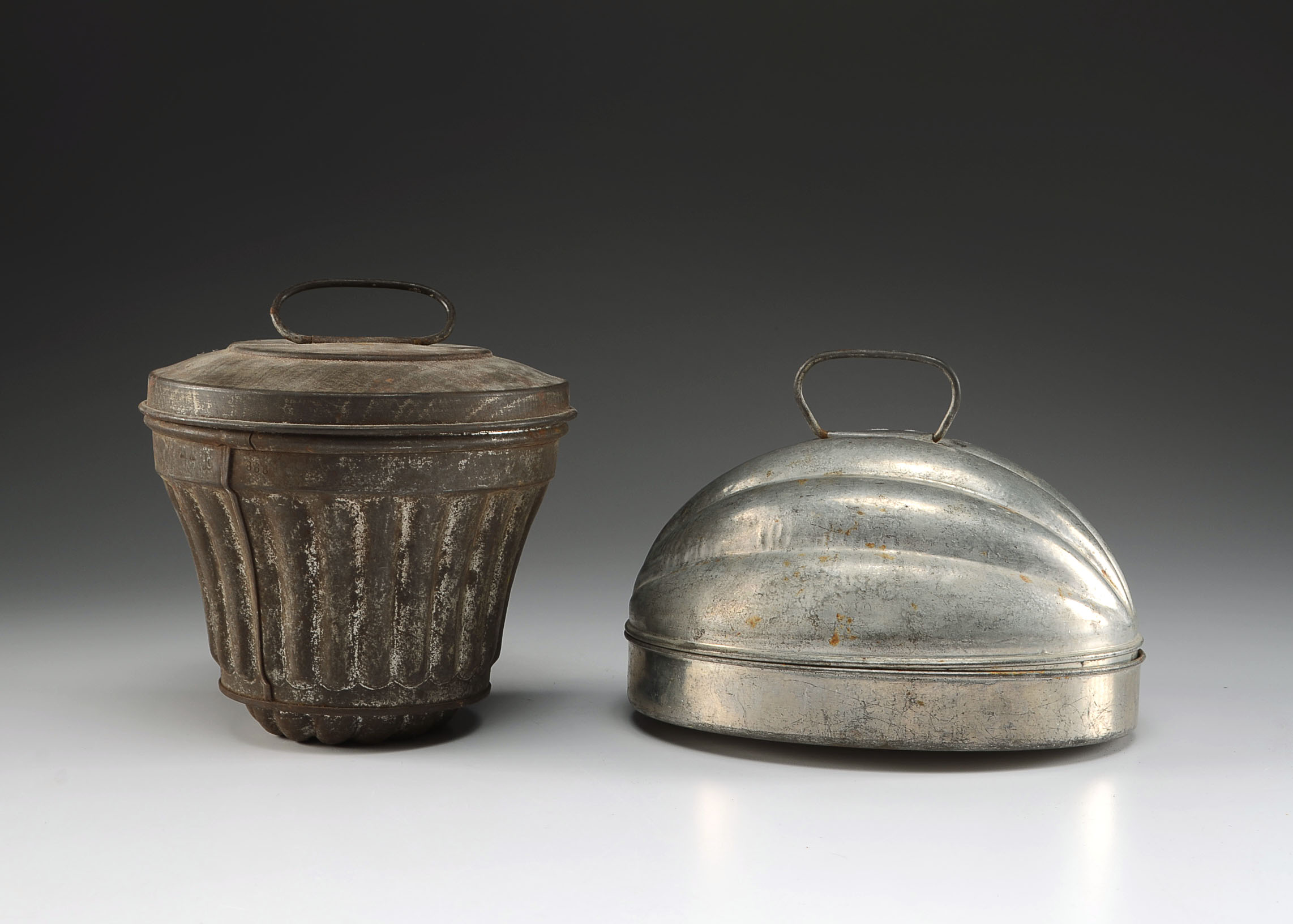 Vintage Tin Gelatin Molds