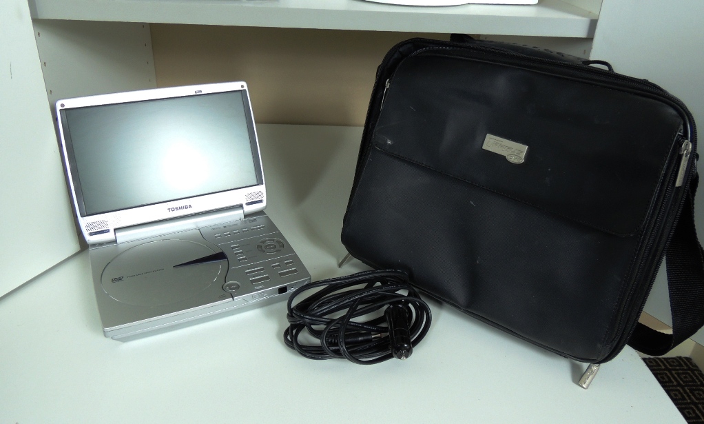 XM Skyfi Speaker, Bose Sounddock and Other Media Electronics