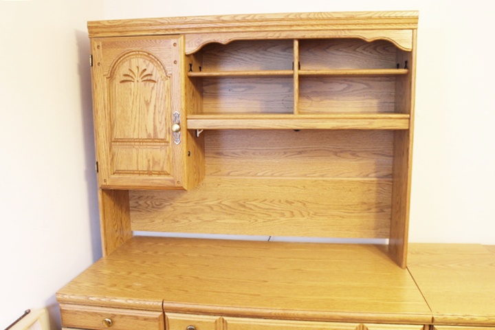 L-Shaped Five Section Palliser Computer Desk with Hutch