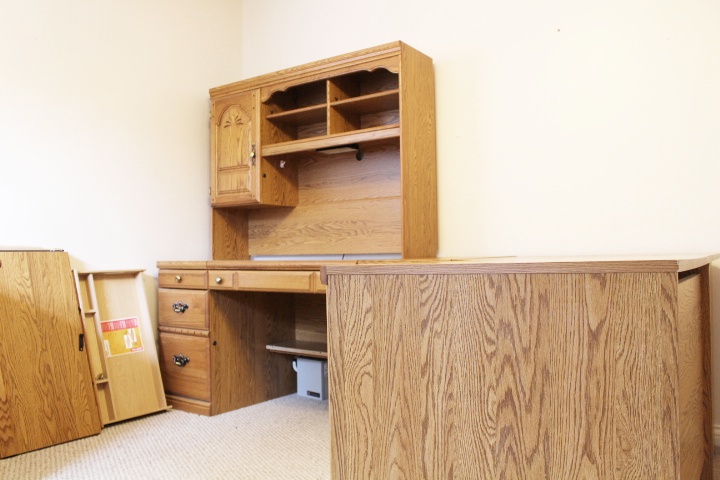 L-Shaped Five Section Palliser Computer Desk with Hutch