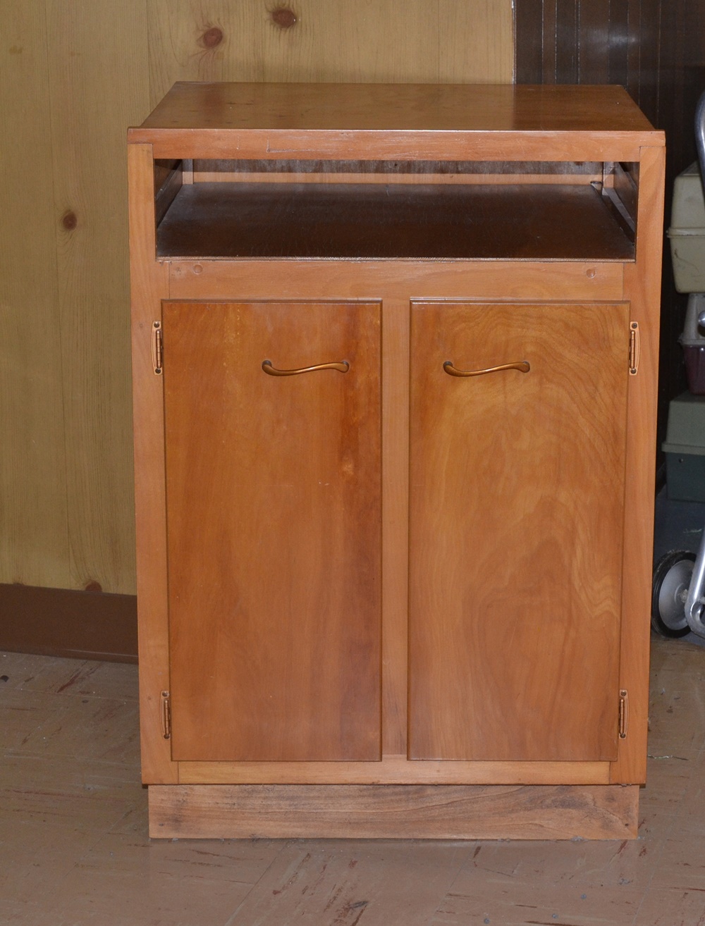 Microwave Cart and Gun Rack