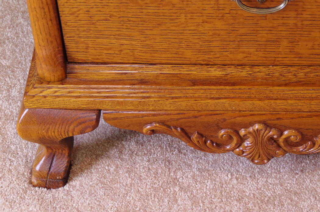 Lexington "Victorian Sampler" Red Oak Nightstand