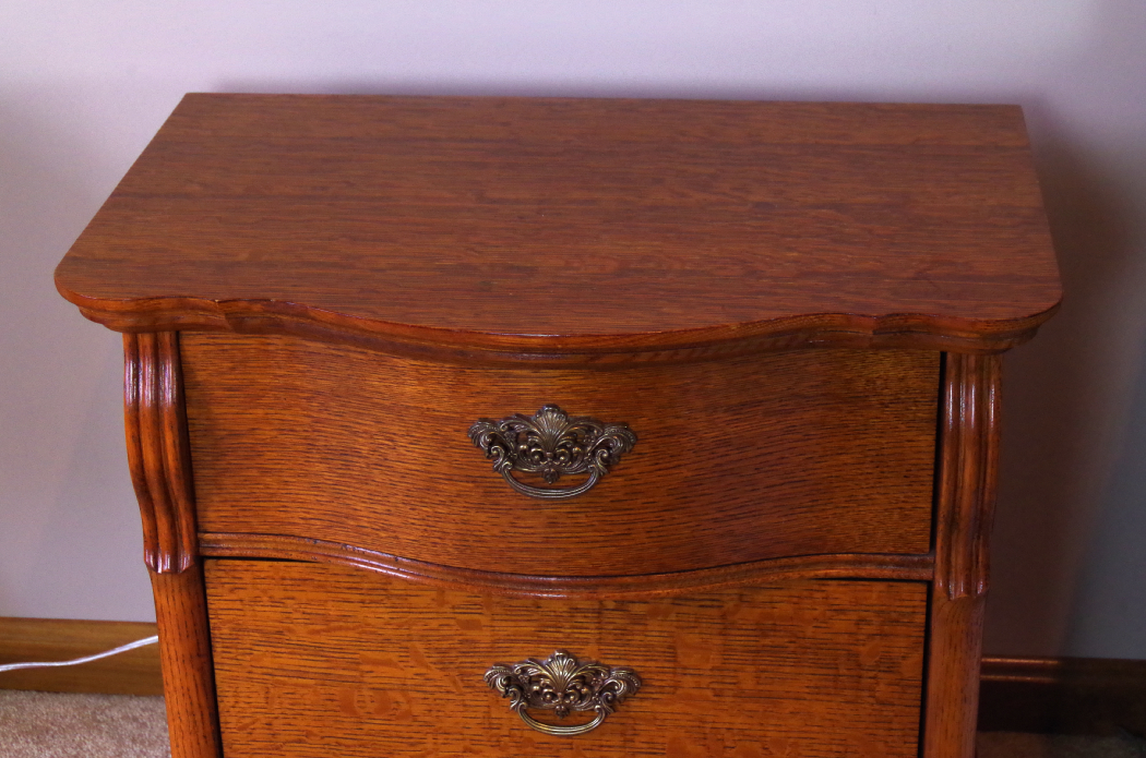 Lexington "Victorian Sampler" Red Oak Nightstand