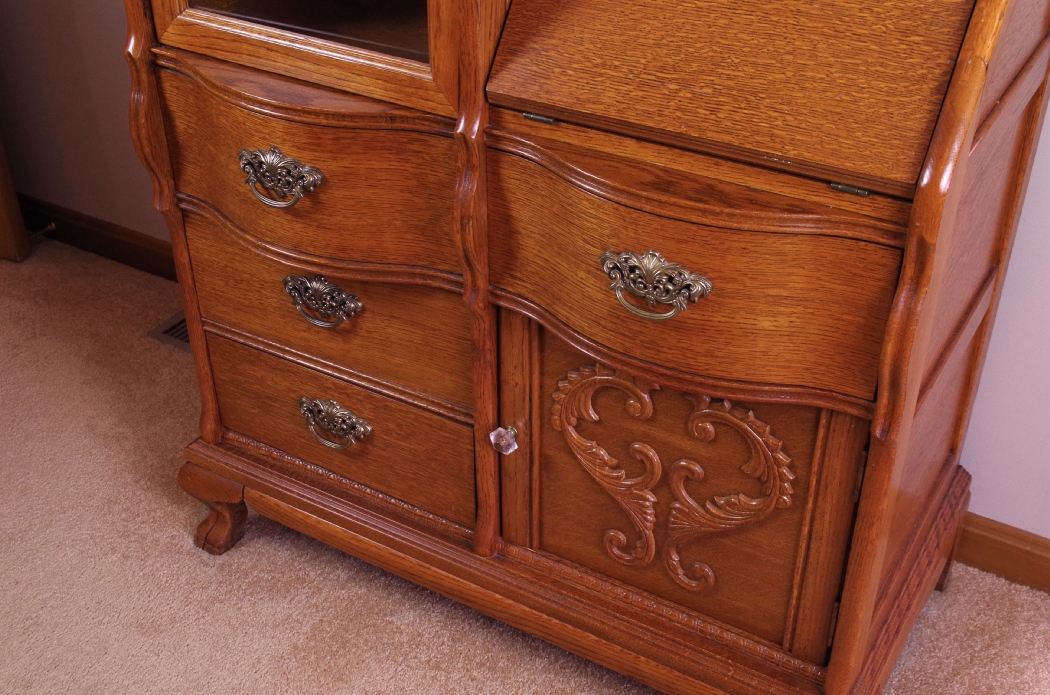 Lexington "Victorian Sampler" Oak Side by Side Secretary EBTH