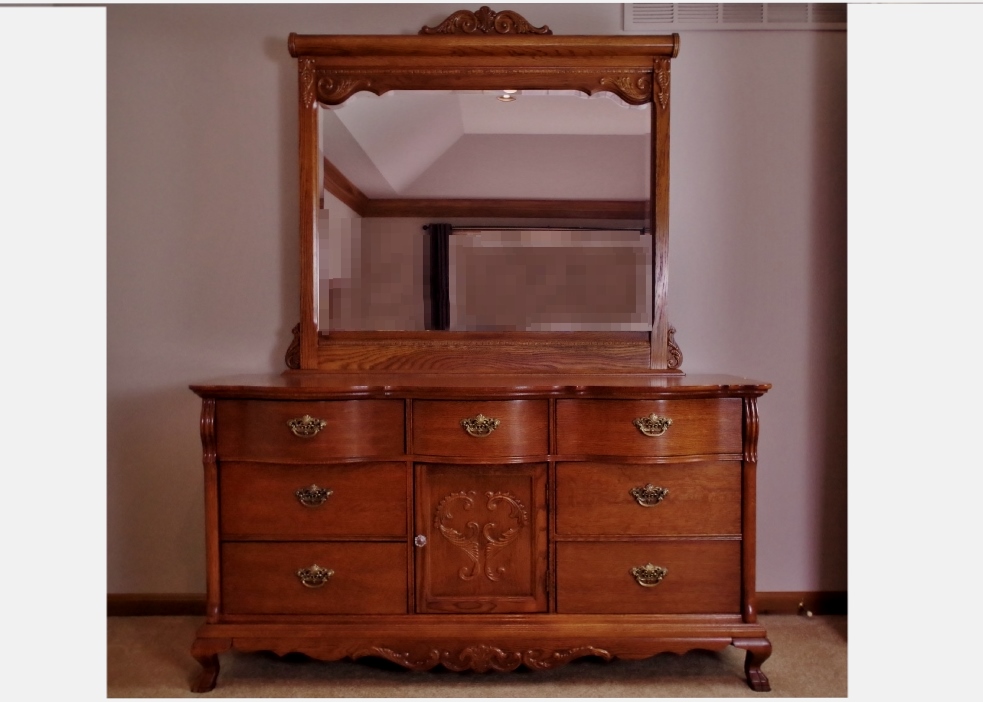 Lexington "Victorian Sampler" Red Oak Dresser and Mirror