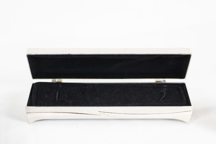 Minnie Mouse Watch, Vintage Watches, Sunglasses, and More