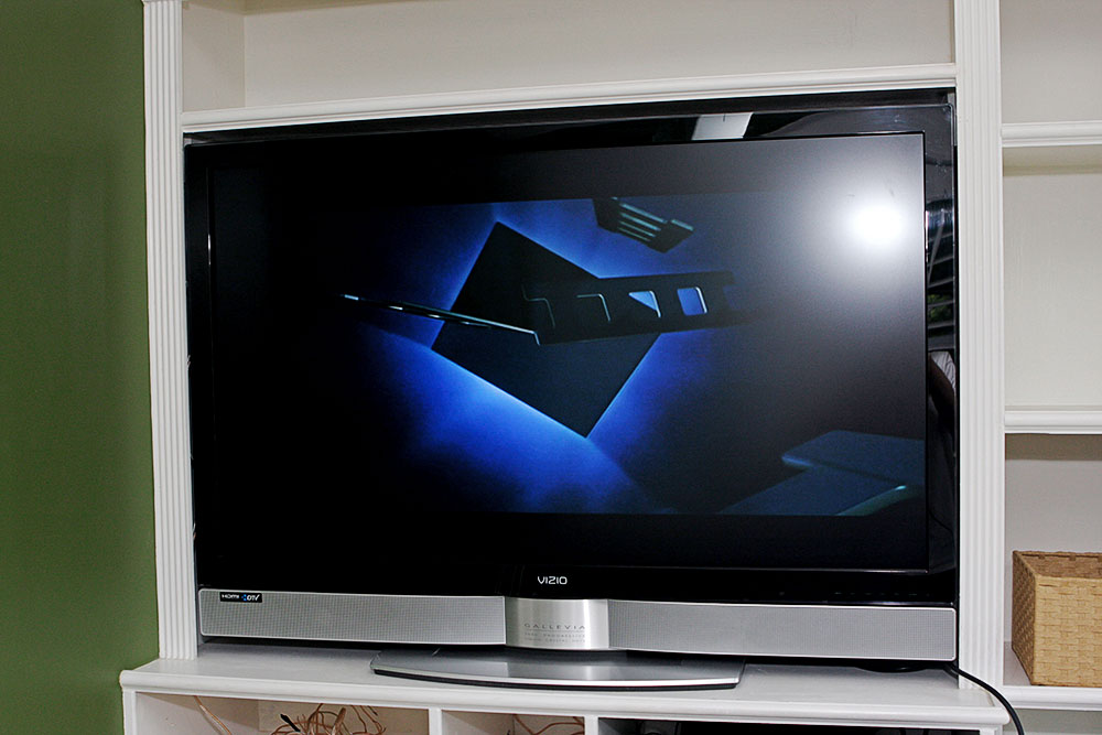 47" Vizio Gallevia 1080p LCD HD Television