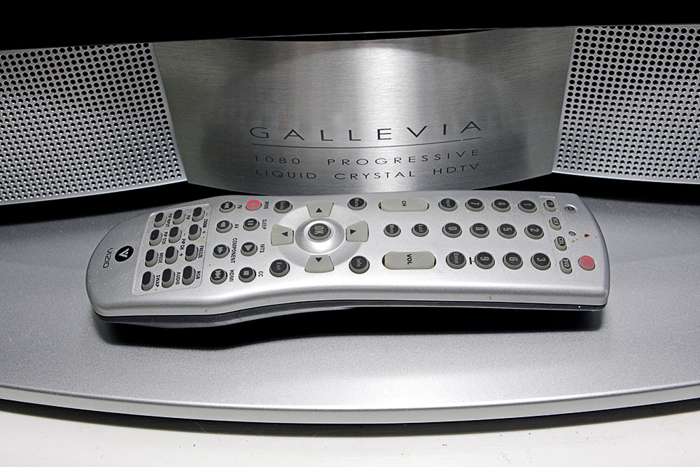 47" Vizio Gallevia 1080p LCD HD Television