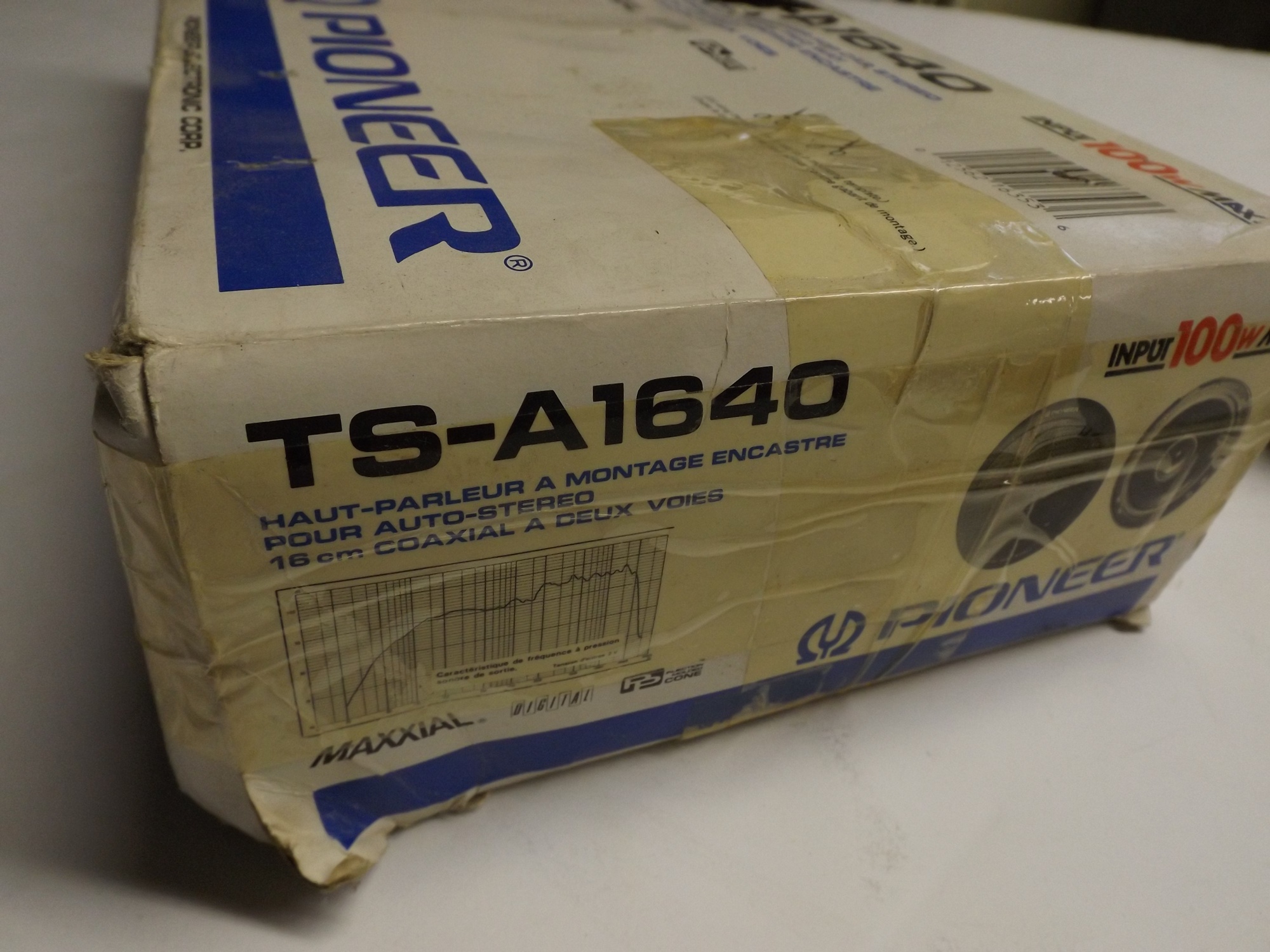 Pioneer 1004 Car Speakers and a Saab Bendix Radio