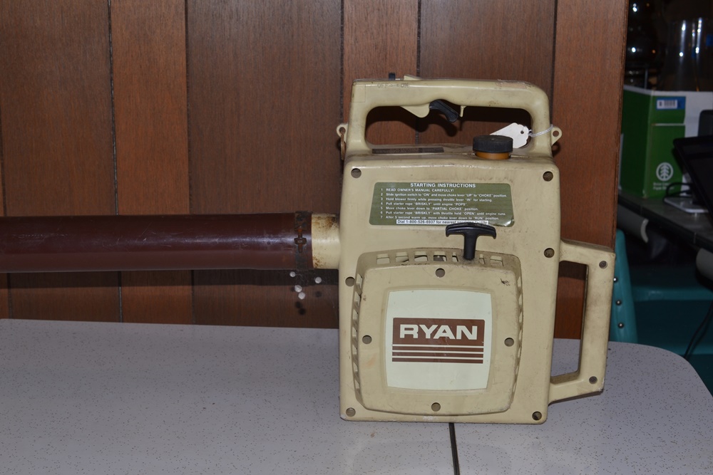 Craftsman Gas Powered Chainsaw And Leaf Blower