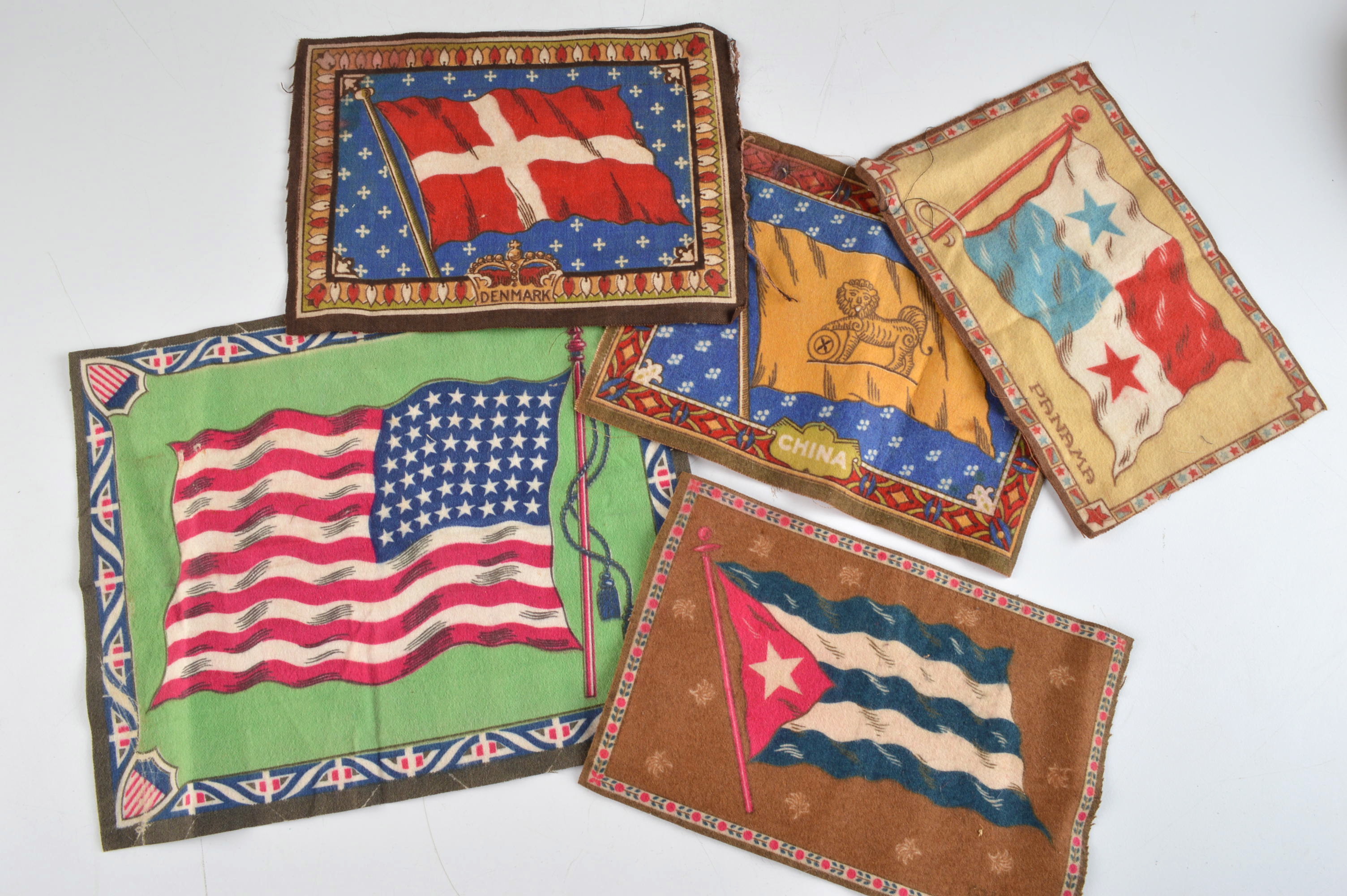 Assorted China Pieces