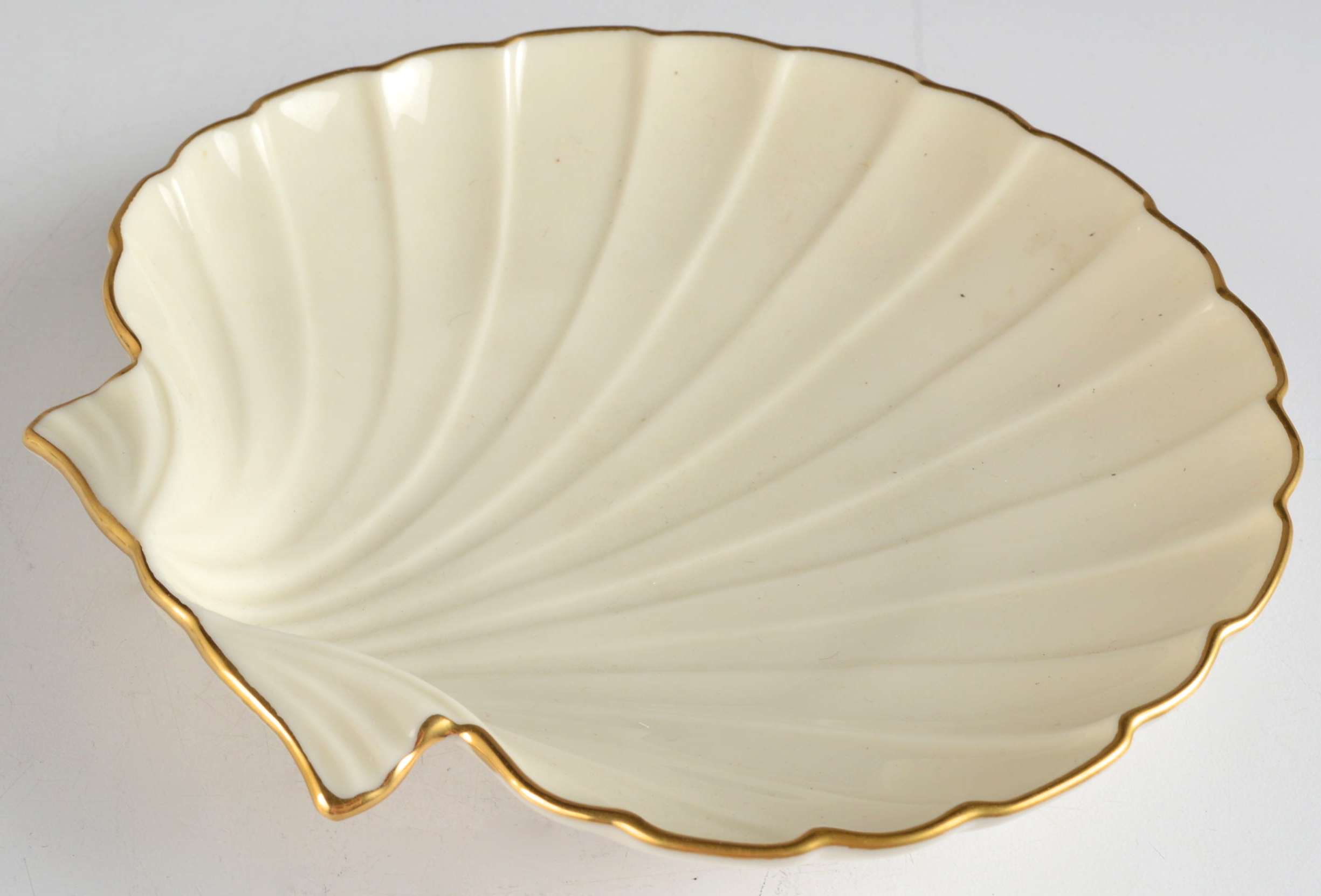 Assorted China Pieces