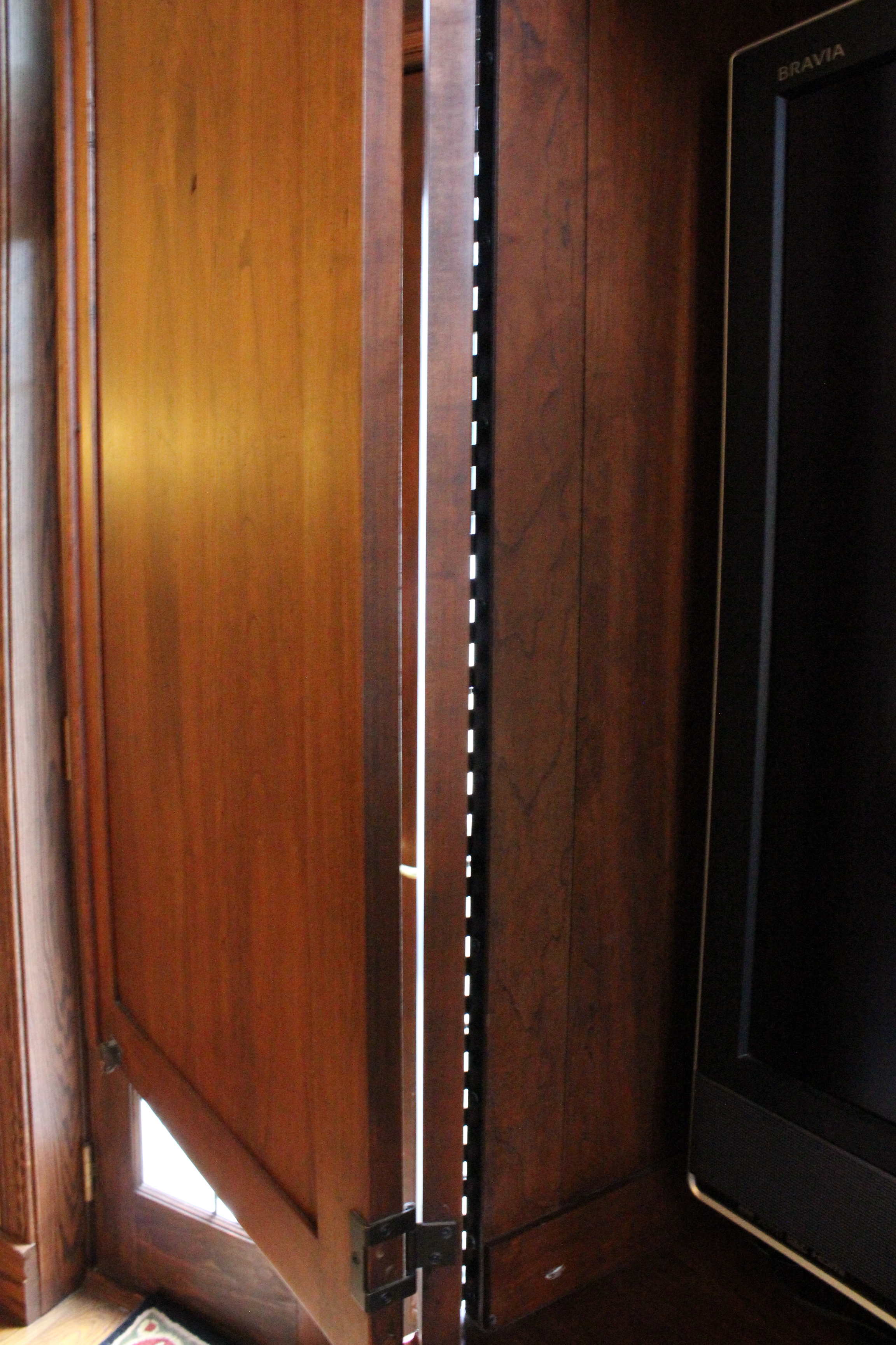 Lexington Furniture Cherry Entertainment Armoire 