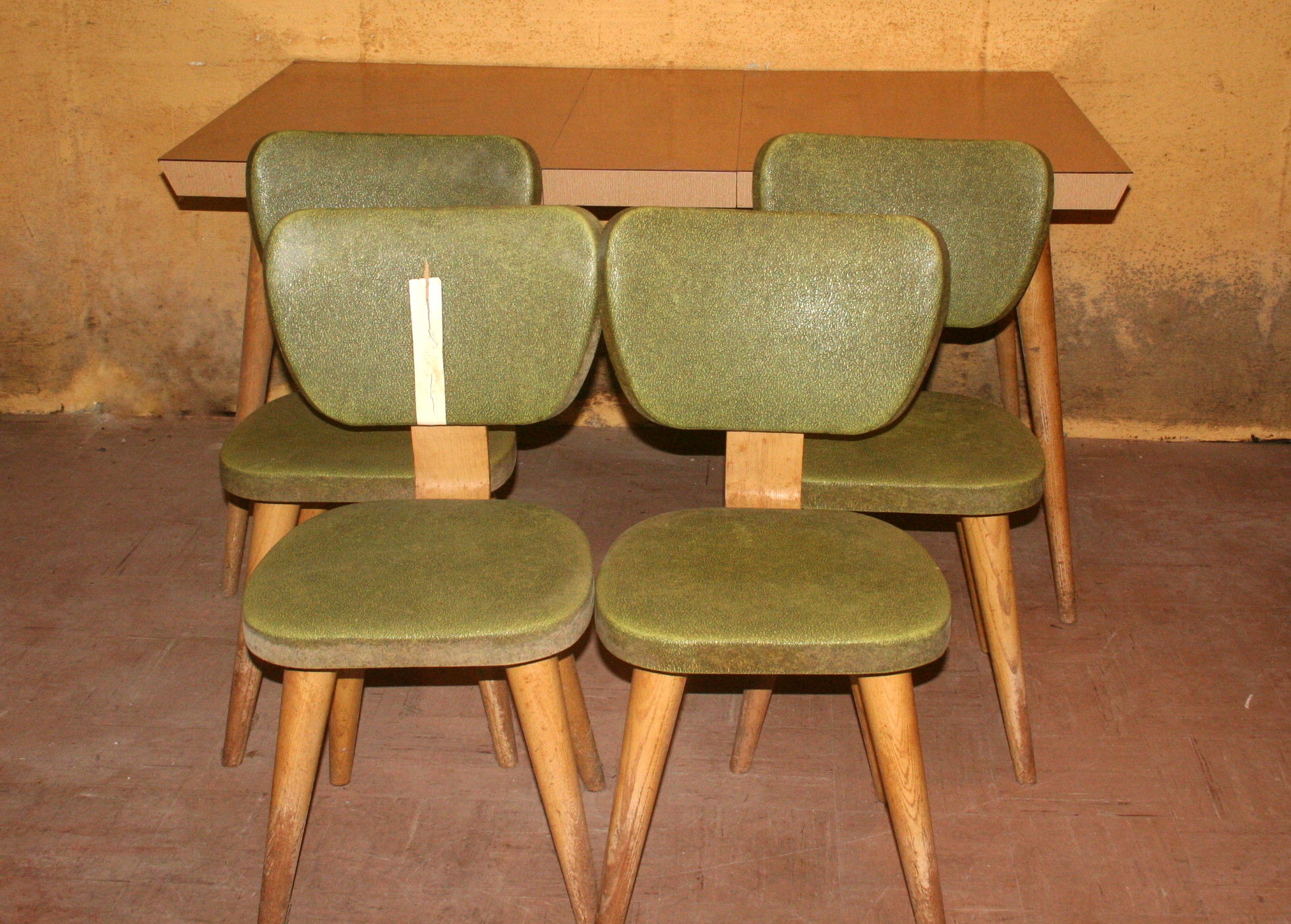 Mid Century Modern Dinette Set