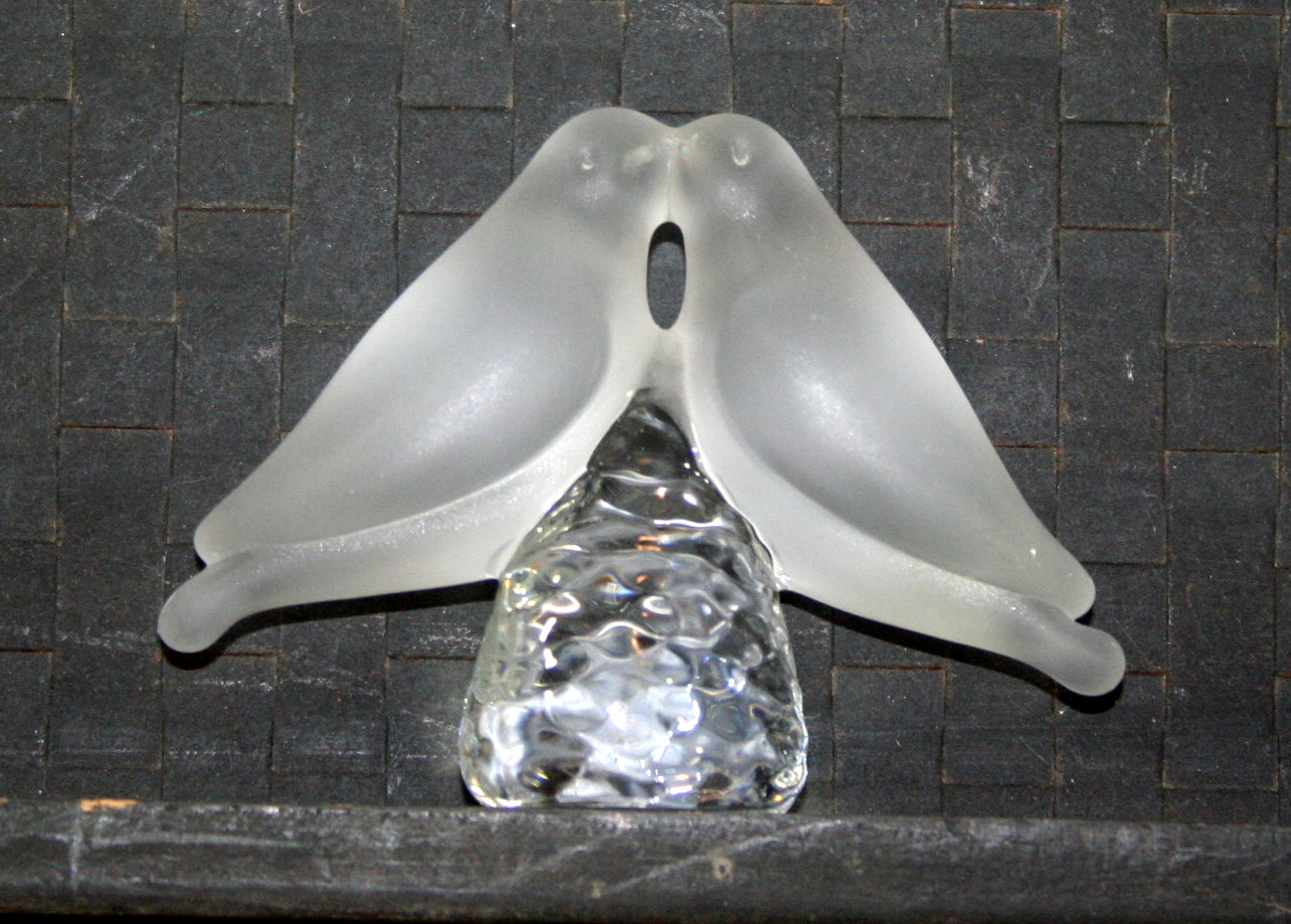 Decorative Bird Lot with Lovebirds