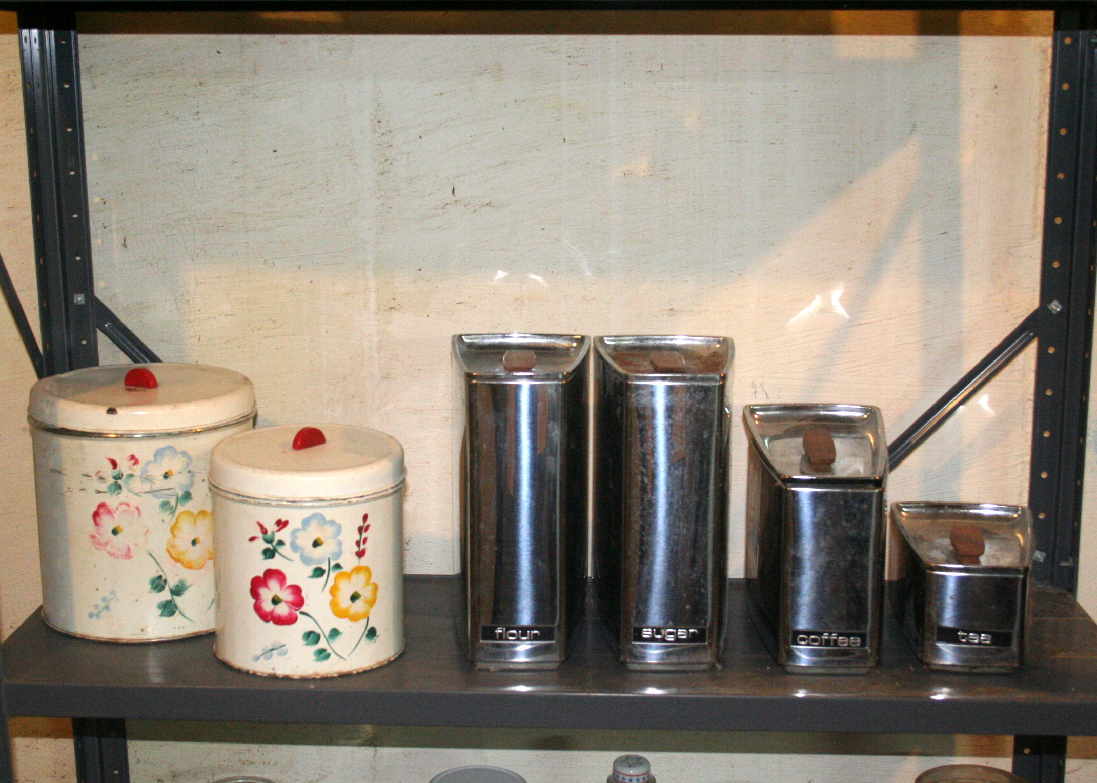 Shelf Lot of Vintage Glassware, Cannisters