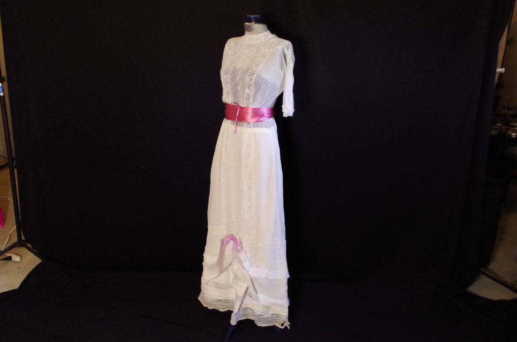 Late Victorian Era White Lace Dress, Circa 1900, with Dress Form