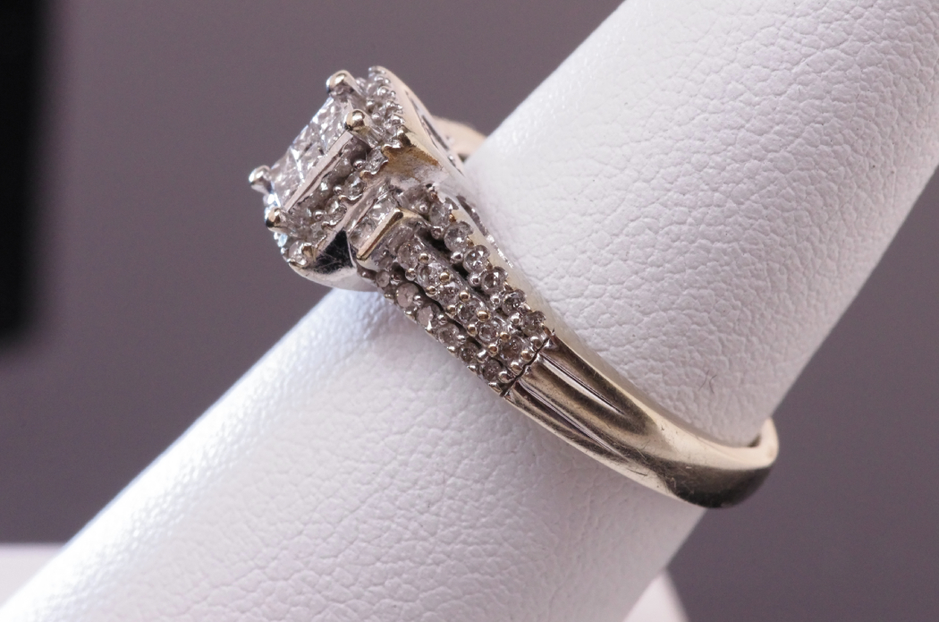 Diamond and White Gold Ring