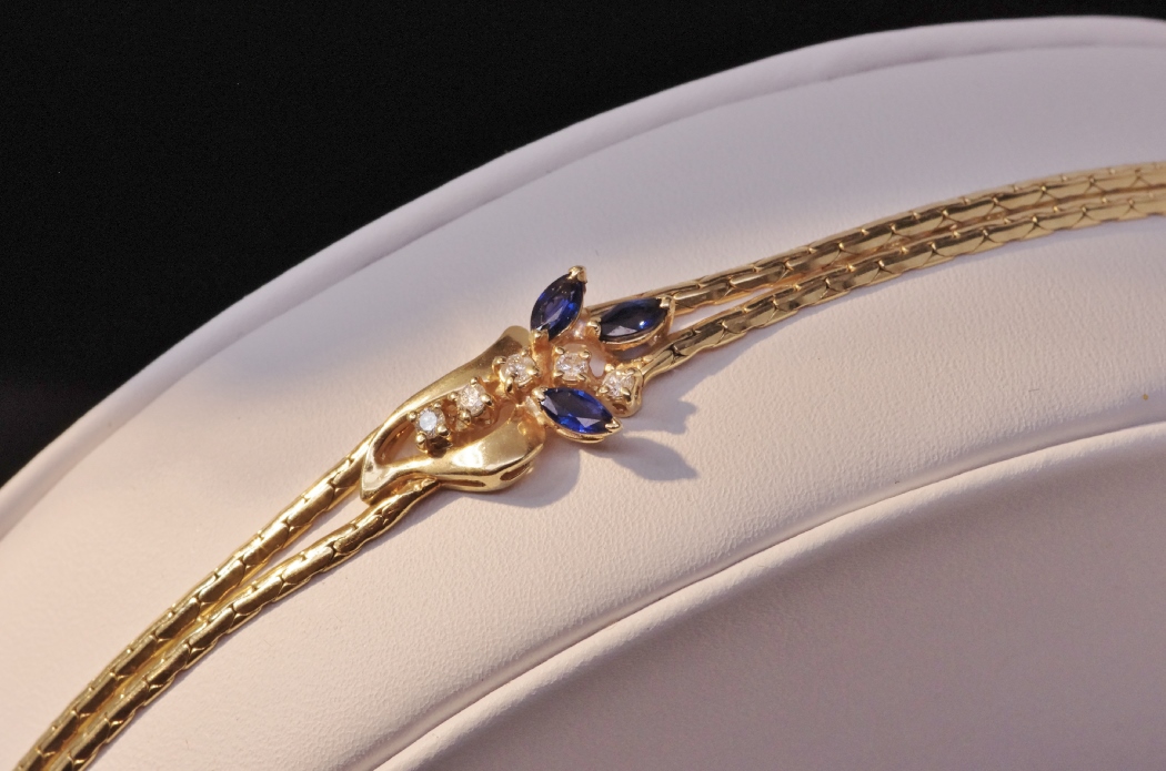Gold Bracelet with Sapphires and Diamonds