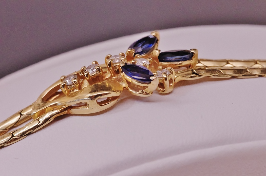 Gold Bracelet with Sapphires and Diamonds