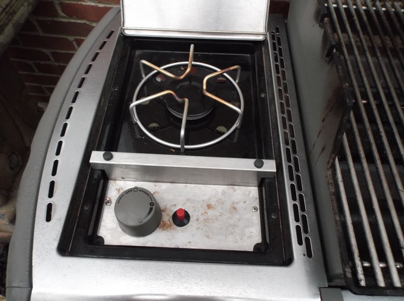 Weber S-320 Stainless Steel Genesis Gas Grill