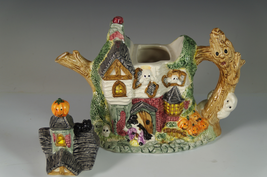 Fitz and Floyd 1993 Haunted House Pitcher