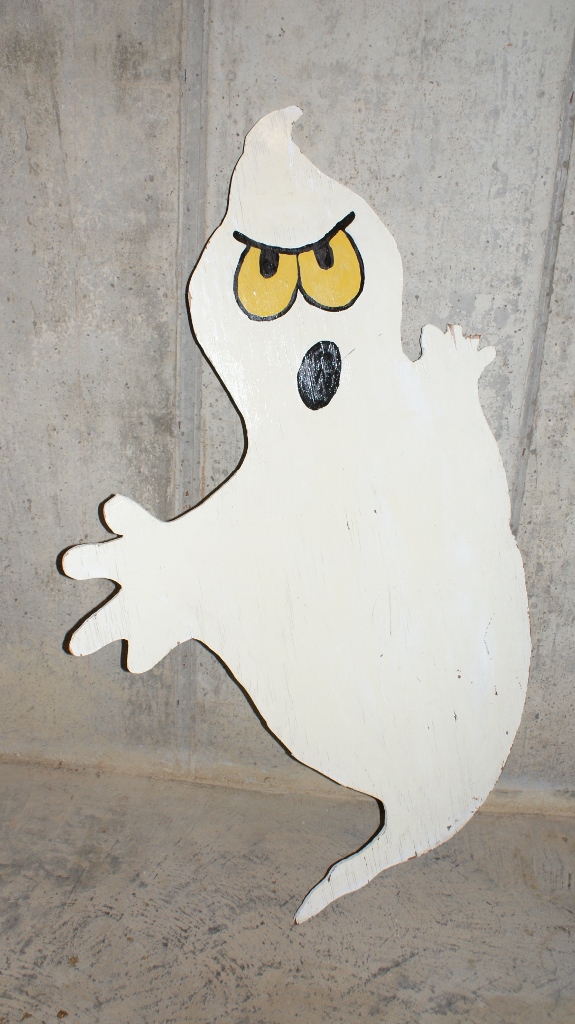 Thirteen Handmade Halloween Yard Standees