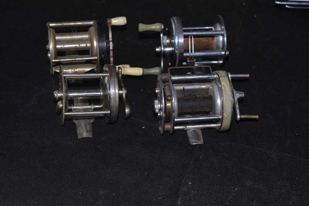 Box of Vintage Fishing Reels