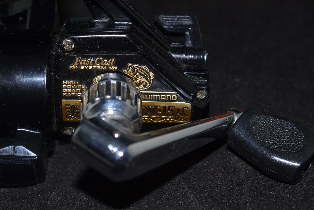 Box of Vintage Fishing Reels