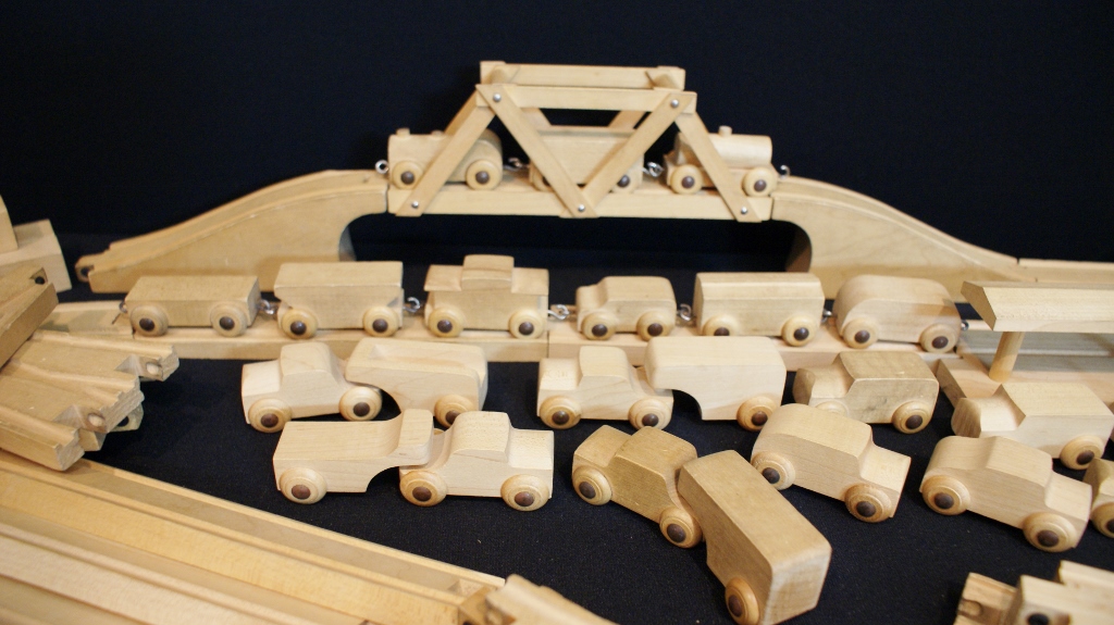 Vintage 1960s Era Playskool Skaneateles Train Set