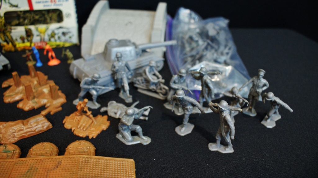 Vintage 1960s Era Marx Army Toys Lot