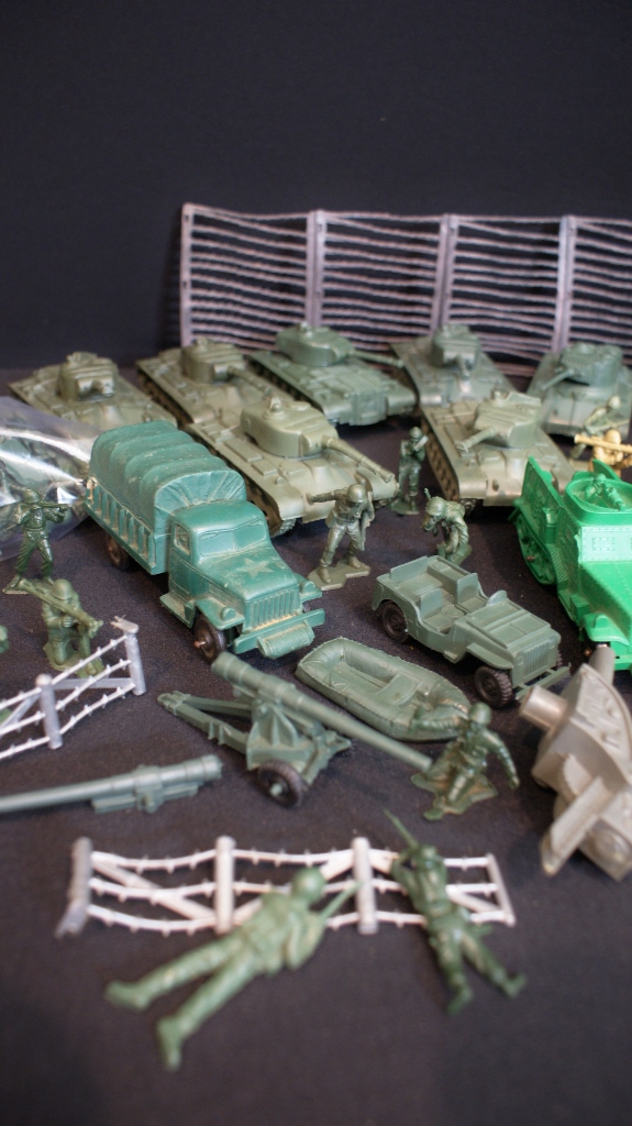 Vintage 1960s Army Toys