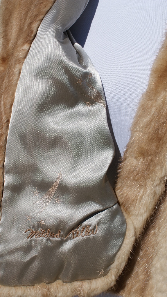 Vintage Late 1950s Tan Mink Stole