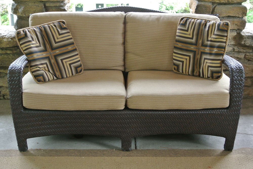 Brown Jordan Patio Love Seat