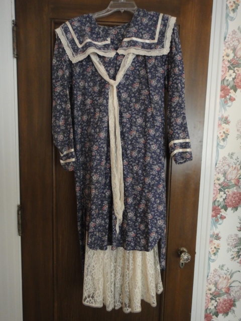 Vintage Gunne Sax by Jessica Blue Floral Dress