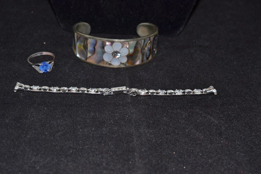 Collection Of Mostly Vintage Sterling Silver Jewelry 