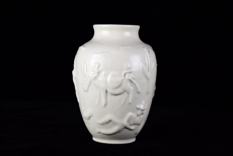 A Rookwood #6762 Southwestern Motif Vase in Ivory Glaze