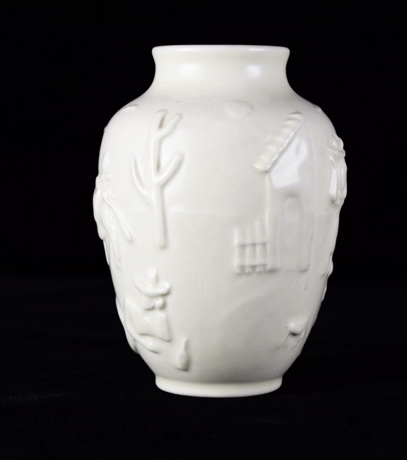 A Rookwood #6762 Southwestern Motif Vase in Ivory Glaze