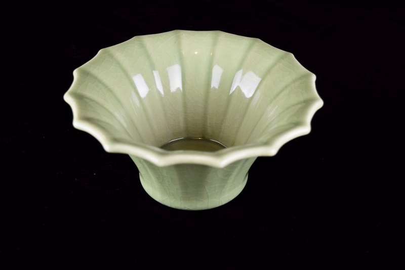 A Rookwood Fluted Bowl, Mold #6130, in a High Gloss Soft Green Gl