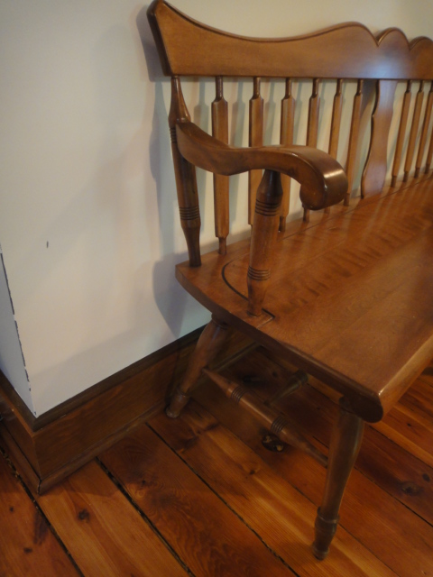 Early American Style Maple Railroad/Hall Bench