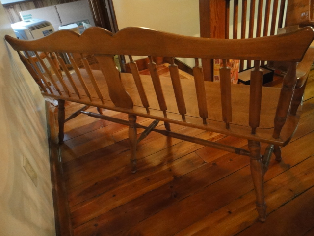 Early American Style Maple Railroad/Hall Bench