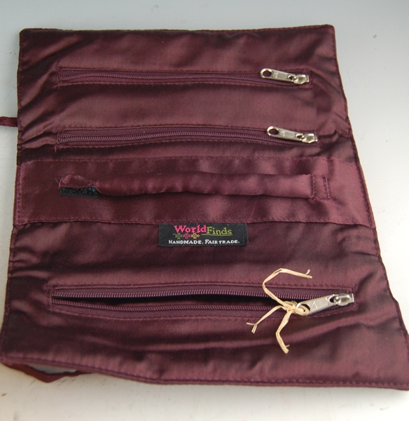 Bead Jewelry and Silk Jewelry Roll