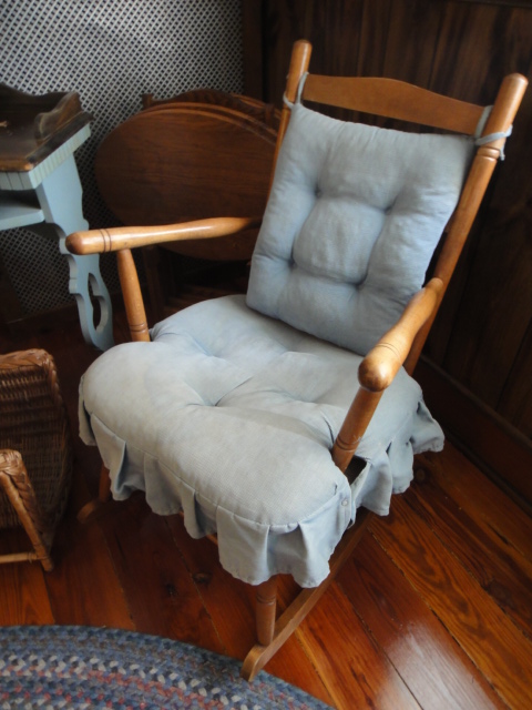 Four Decorative Pieces