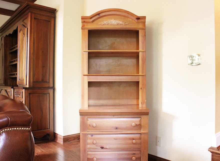 Broyhill Furniture Pine Dresser with Bookcase
