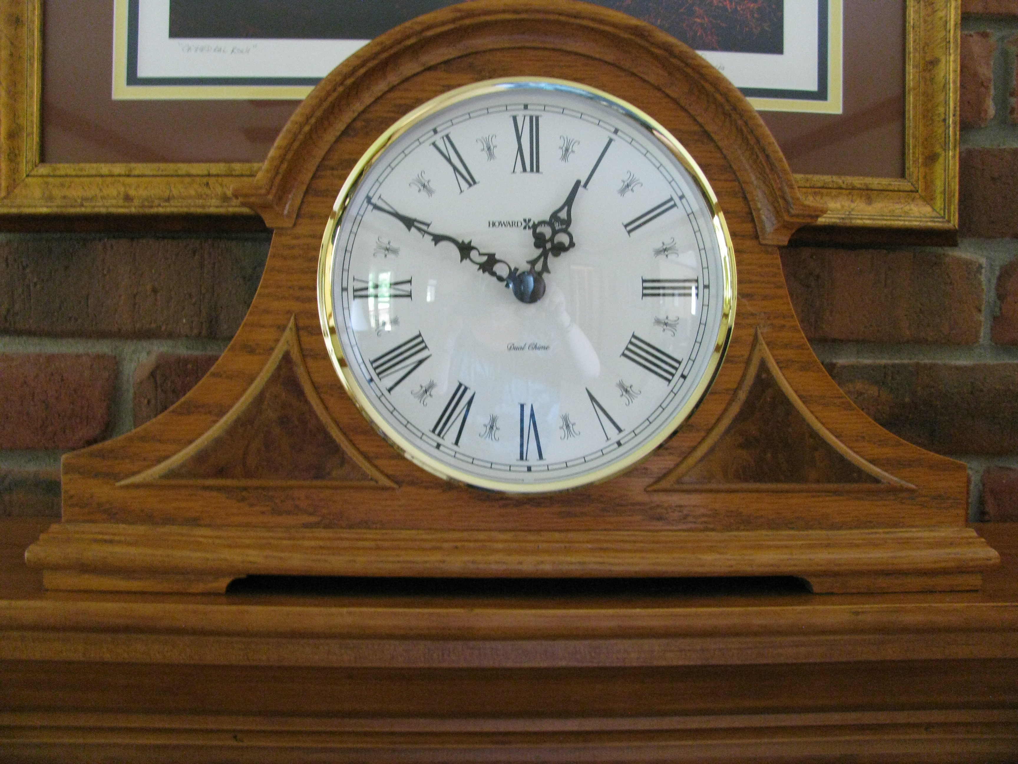 Howard Miller Dual Chime Mantel Clock