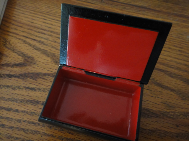 Decorative and Collectibles Group