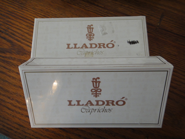 Decorative and Collectibles Group