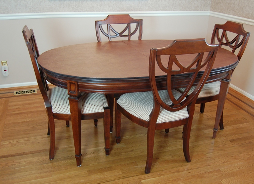 Nichols and Stone Dining Table  and Six Chairs